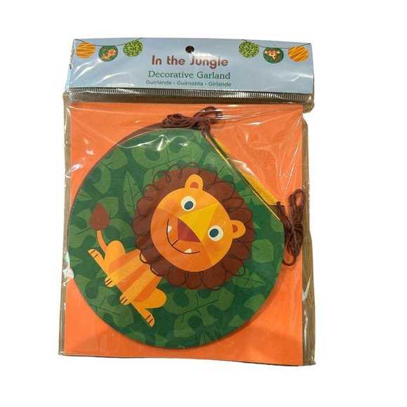 In the Jungle Decorative Garland Hanging Home Room Decor Party Kid Mudpuppy - Picture 2 of 5